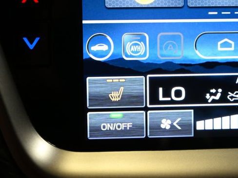 Used 2024 Subaru Outback Onyx Edition XT AWD/4WD image 35