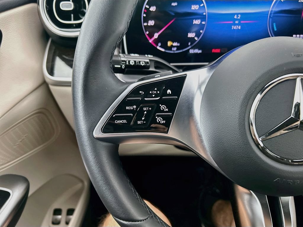 Certified 2025 Mercedes-Benz GLC 350e 4MATIC image 11