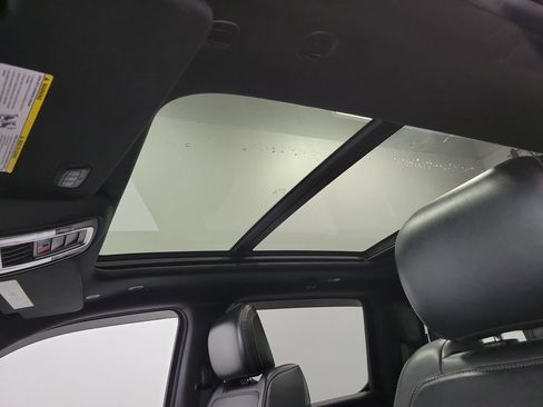 Used 2019 RAM 1500 Sport w/ Level 2 Equipment Group AWD/4WD image 10