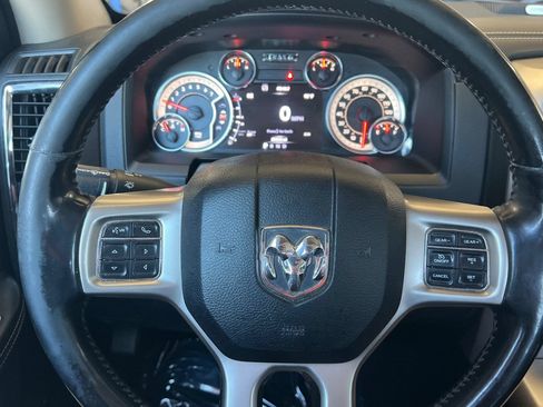 Used 2017 RAM 1500 Laramie w/ Convenience Group AWD/4WD image 23