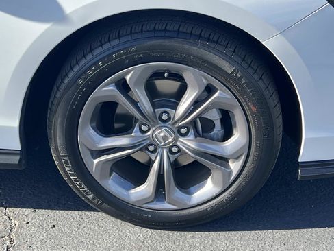 Certified 2024 Honda Accord EX image 27