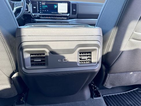 Used 2024 Chevrolet Silverado 1500 RST w/ Convenience Package II AWD/4WD image 18