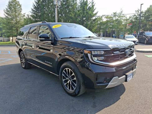 Certified 2025 Ford Expedition Max Platinum AWD/4WD image 3
