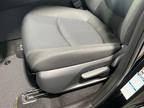 New 2025 Toyota RAV4 LE image 31