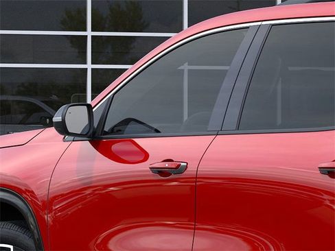 New 2026 Chevrolet Traverse High Country image 12