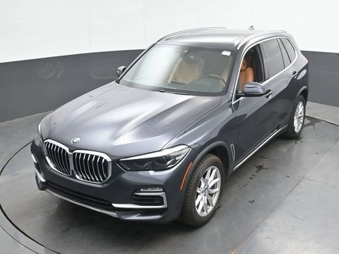 Used 2020 BMW X5 xDrive40i w/ Convenience Package AWD/4WD image 38