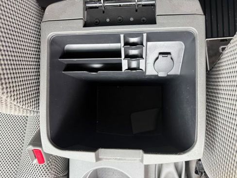 Used 2016 Nissan Frontier S image 17