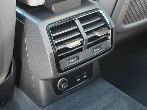 Used 2020 Audi Q3 2.0T Prestige image 27