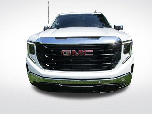 Used 2024 GMC Sierra 1500 Pro w/ Pro Value Package AWD/4WD image 7