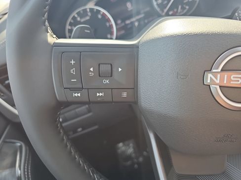 New 2026 Nissan Rogue SV AWD/4WD image 17