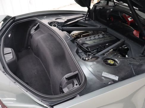 Used 2023 Chevrolet Corvette Stingray Preferred Cpe w/ Z51 Performance Package RWD image 29