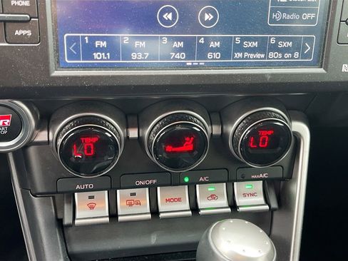 Used 2025 Toyota GR86 Premium RWD image 15
