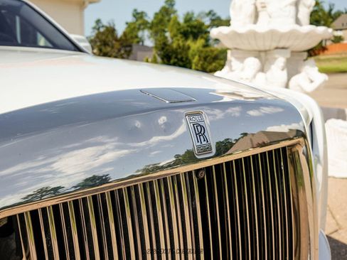 Used 2020 Rolls-Royce Phantom Sedan RWD image 66