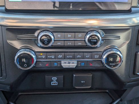 Certified 2021 Ford F150 Lariat image 26