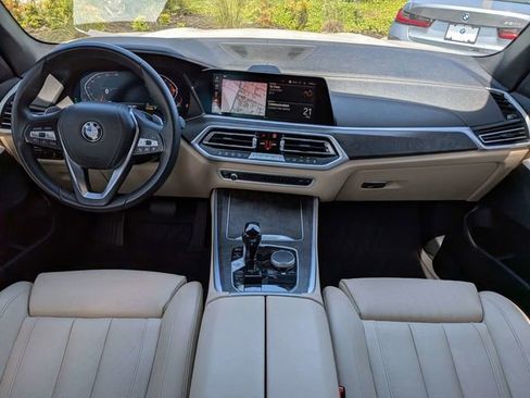 Used 2022 BMW X5 xDrive40i w/ Luxury Seating Package AWD/4WD image 17