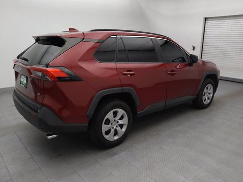 Used 2020 Toyota RAV4 LE FWD image 10