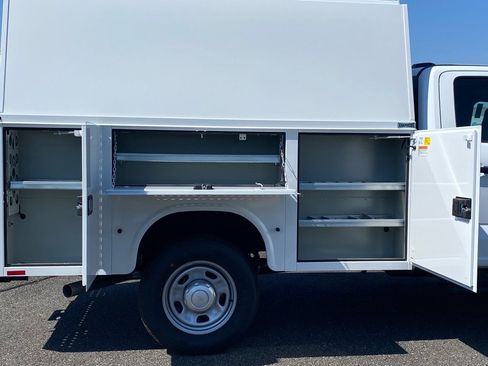 New 2025 Ford F350 XL w/ Snow Plow Prep Package image 4