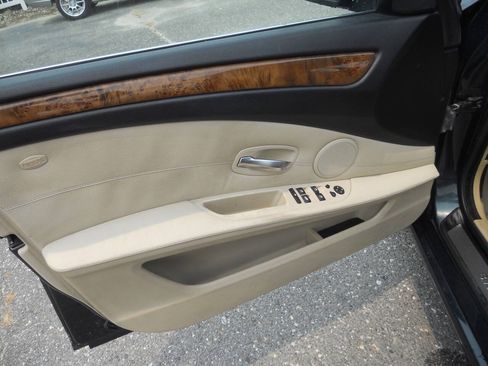 Used 2008 BMW 528i Sedan w/ Premium Pkg RWD image 21