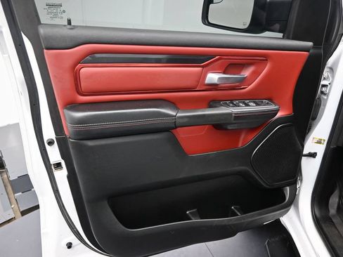 Used 2020 RAM 1500 Rebel AWD/4WD image 17