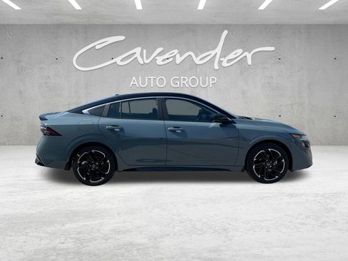 New 2026 Nissan Sentra SR image 17