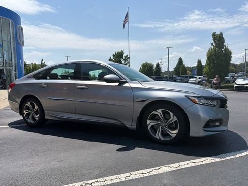 Used 2018 Honda Accord EX-L image 4