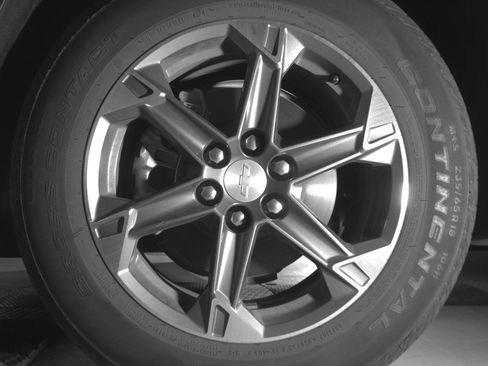 Used 2025 Chevrolet Blazer LT image 12