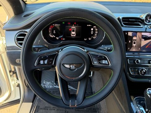 New 2026 Bentley Bentayga Speed AWD/4WD image 21