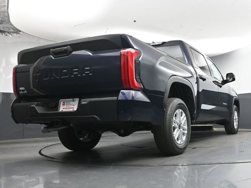 New 2026 Toyota Tundra SR5 AWD/4WD image 32