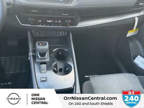 New 2026 Nissan Rogue SV image 24