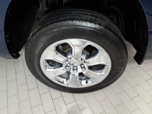 Used 2023 RAM 1500 Big Horn AWD/4WD image 8