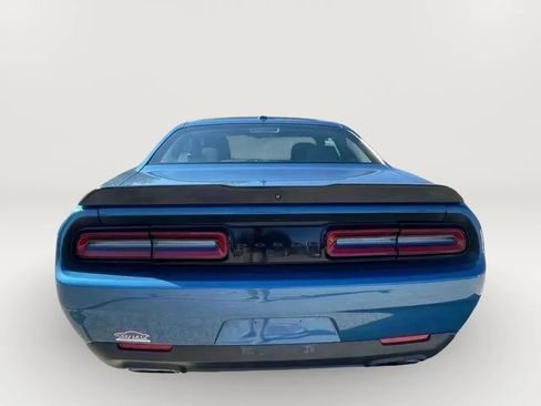 Used 2022 Dodge Challenger R/T w/ Plus Package image 6