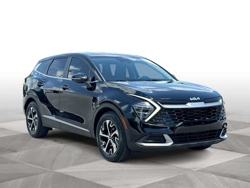 Certified 2025 Kia Sportage EX FWD image 2