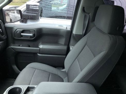 Used 2021 Chevrolet Silverado 1500 Custom Trail Boss AWD/4WD image 22