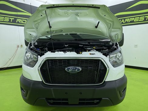 Used 2024 Ford Transit 250 Low Roof w/ Exterior Upgrade Package image 4
