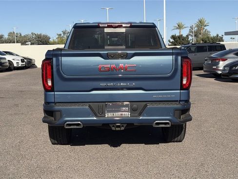 Used 2025 GMC Sierra 1500 Denali w/ Denali Reserve Package AWD/4WD image 8