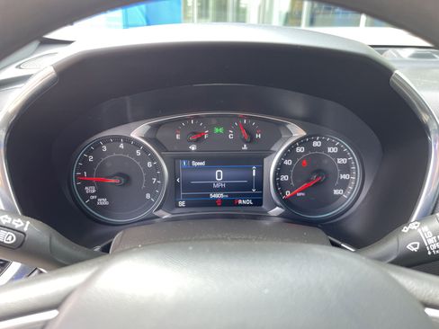 Used 2023 Chevrolet Equinox LT image 23