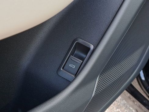 New 2026 Audi A6 Premium image 21