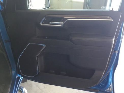 Used 2022 Chevrolet Silverado 1500 LT image 32