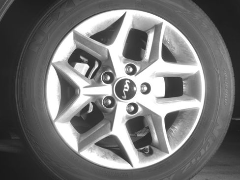 Used 2025 Kia Soul LX w/ LX Technology Package FWD image 12