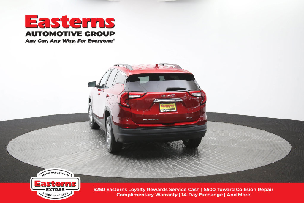 Used 2023 GMC Terrain SLE w/ Driver Convenience Package AWD/4WD image 42