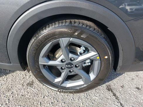 New 2026 Kia K4 LXS image 35