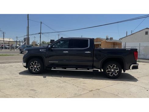 Certified 2023 GMC Sierra 1500 SLT w/ SLT Premium Plus Package AWD/4WD image 8