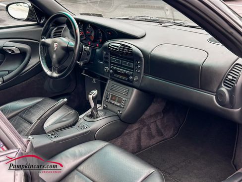 Used 2001 Porsche 911 Carrera image 20