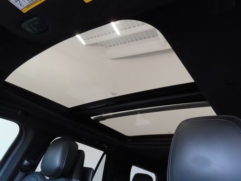 Used 2019 Lincoln Navigator Reserve w/ Cargo Package image 23