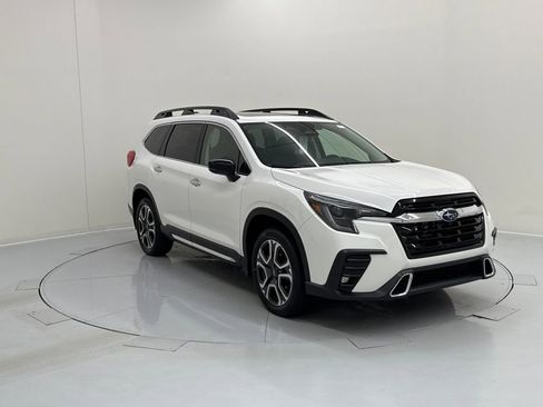 New 2025 Subaru Ascent Touring image 8