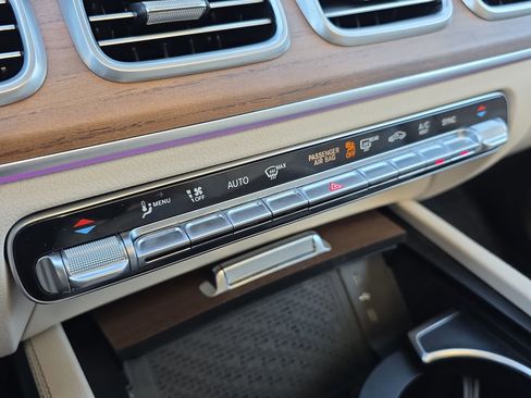 Certified 2024 Mercedes-Benz GLE 450 4MATIC image 24