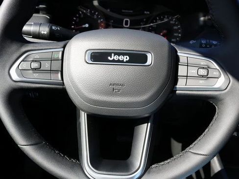 New 2026 Jeep Compass Latitude AWD/4WD image 19