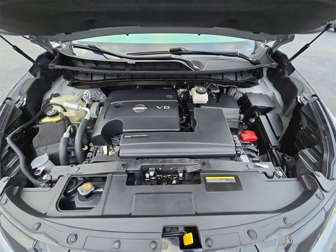 Used 2023 Nissan Murano SV w/ SV Midnight Edition Package image 30