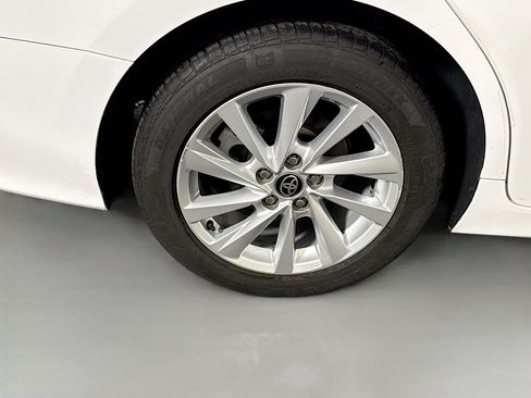 Used 2023 Toyota Camry LE FWD image 32
