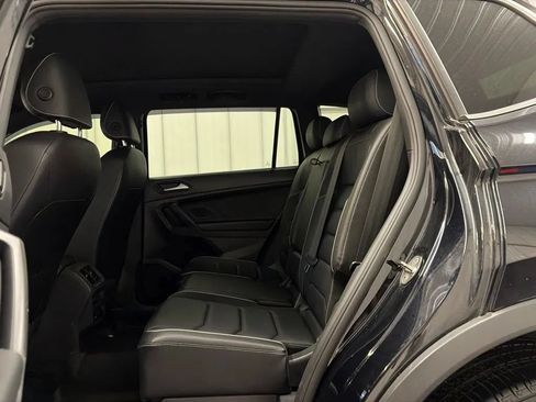Used 2021 Volkswagen Tiguan SEL Premium R-Line AWD/4WD image 13